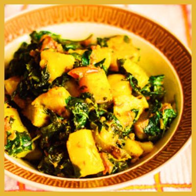 स्वादिष्ट आलू पालक सब्जी | Tasty Aloo Palak Ki Sabji 

photo by- https://cookingwithsapana.com 
